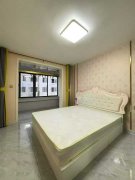 金地街2楼100.71平三室31.8万