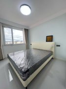 金色年华3期141.56平电梯13楼三室59.8万 金色年华3期141.56平电梯13楼三室59.8万