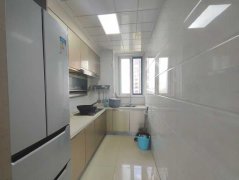 文山书香苑电梯房好楼层三室110.46平59.8万