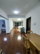 海泰一期精装小住全是品牌家电96平两室二楼37.8万