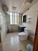 单山路贴地二楼02年竣工浇筑楼二室98.79平方29.8万 单山路贴地二楼02年竣工浇筑楼二室98.79平方29.8万