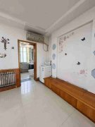 单山路贴地二楼02年竣工浇筑楼二室98.79平方29.8万 单山路贴地二楼02年竣工浇筑楼二室98.79平方29.8万