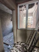 锦华茗邸电梯好楼层136.22平三室两卫63.8万