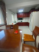 山川文苑顶复上下两层223平五室三卫99万 山川文苑顶复上下两层223平五室三卫99万