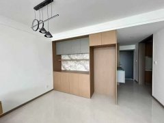 上海豪庭最南排电梯6楼110平三室两卫55.8万 上海豪庭最南排电梯6楼110平三室两卫55.8万