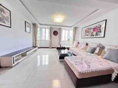 @42.8万，樱花时尚，错层，3室2卫，拎包！