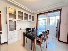 @42.8万，樱花时尚，错层，3室2卫，拎包！