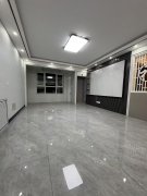 德宏世纪华府电梯12楼121.02平+34.86车位49.8 德宏世纪华府电梯12楼121.02平+34.86车位49.8