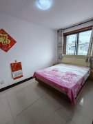 鼎园社区2015年框架楼顶楼110.36平三室两卫19.8万