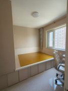 文山书香苑电梯小高层6楼西边户 127平三室两卫69.8万