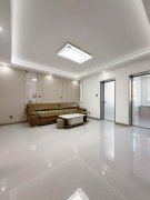 33万两套精装房银海绿洲78.61平 南向26.53车库精装 33万两套精装房银海绿洲78.61平 南向26.53车库精装