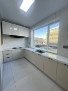 初家园街贴地2楼82.95平精装三室29.8万