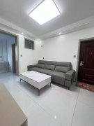 初家园街贴地2楼82.95平精装三室29.8万