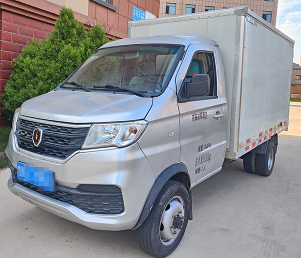 国六2021年3米2厢货