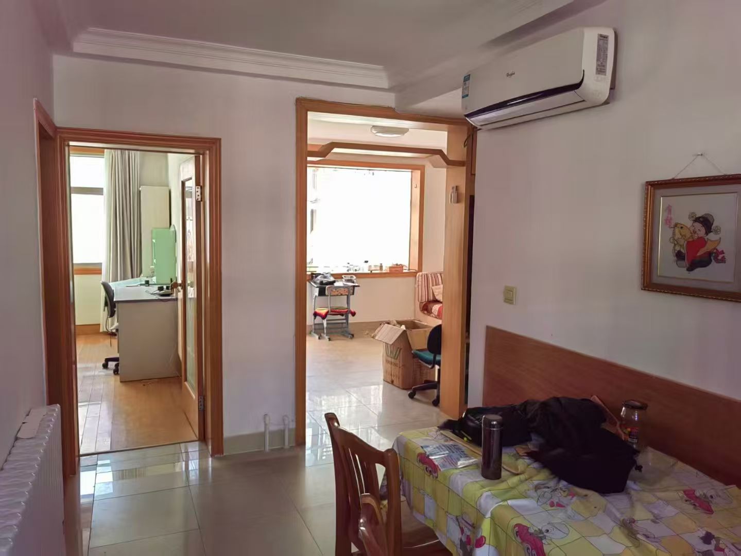 爬山街住人2楼两室500元家具家电齐全 爬山街住人2楼两室500元家具家电齐全