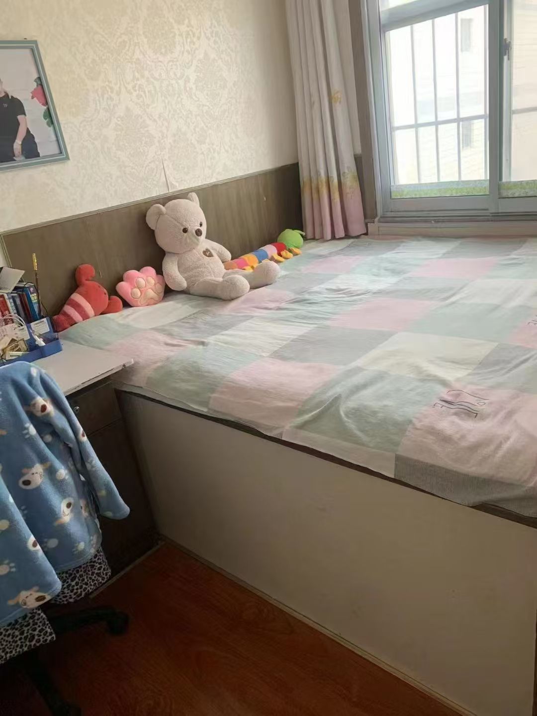 香水小区急售15.8万86平小三室 香水小区急售15.8万86平小三室