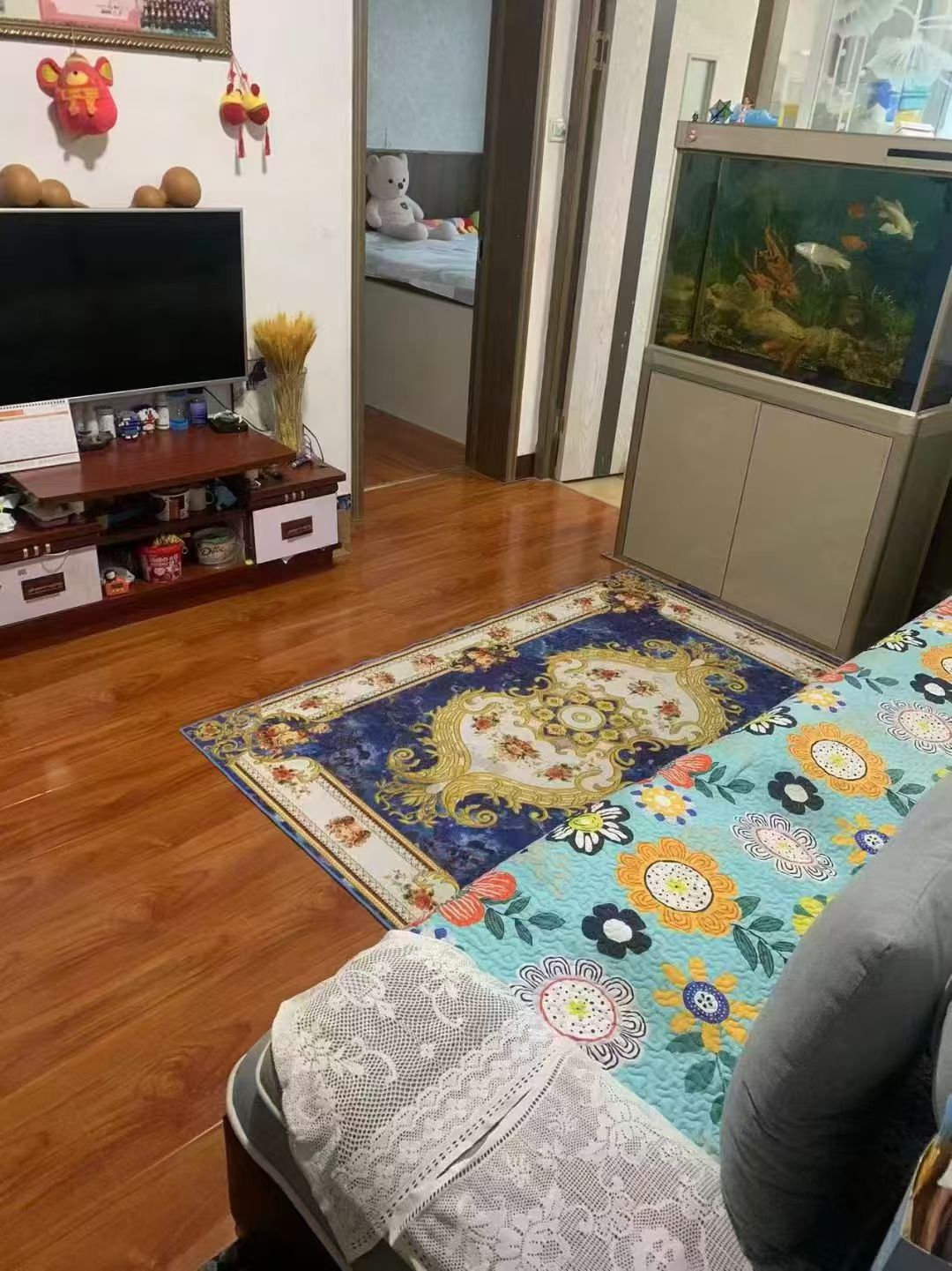 香水小区急售15.8万86平小三室 香水小区急售15.8万86平小三室