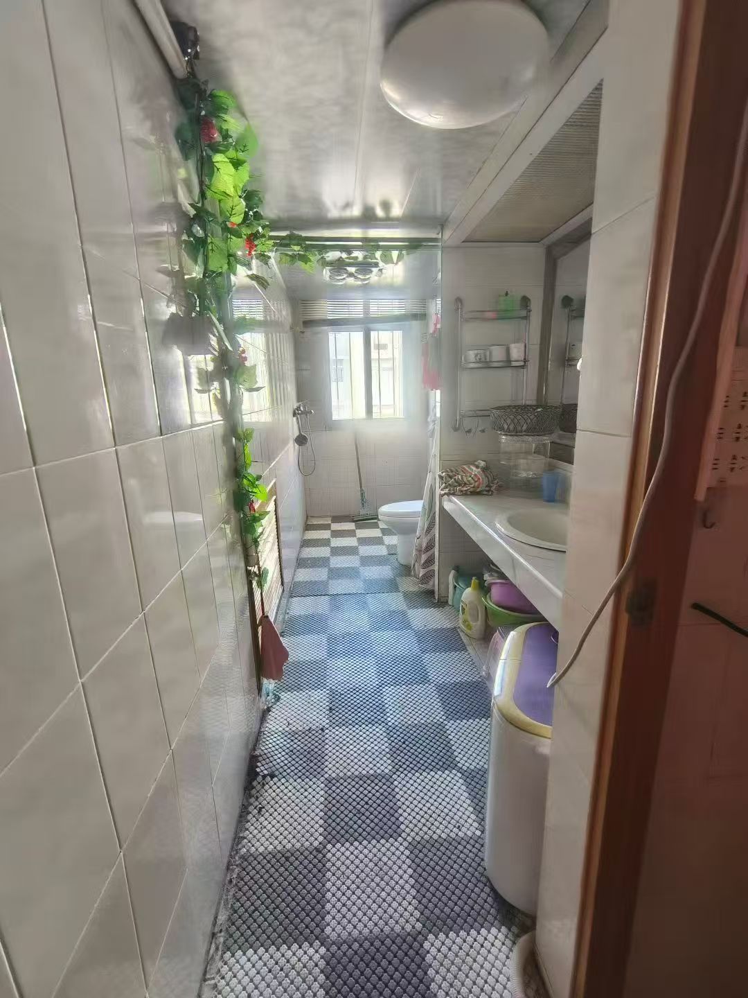 初家园2000年混合结构三楼136.7平三室带30平车库34 初家园2000年混合结构三楼136.7平三室带30平车库34