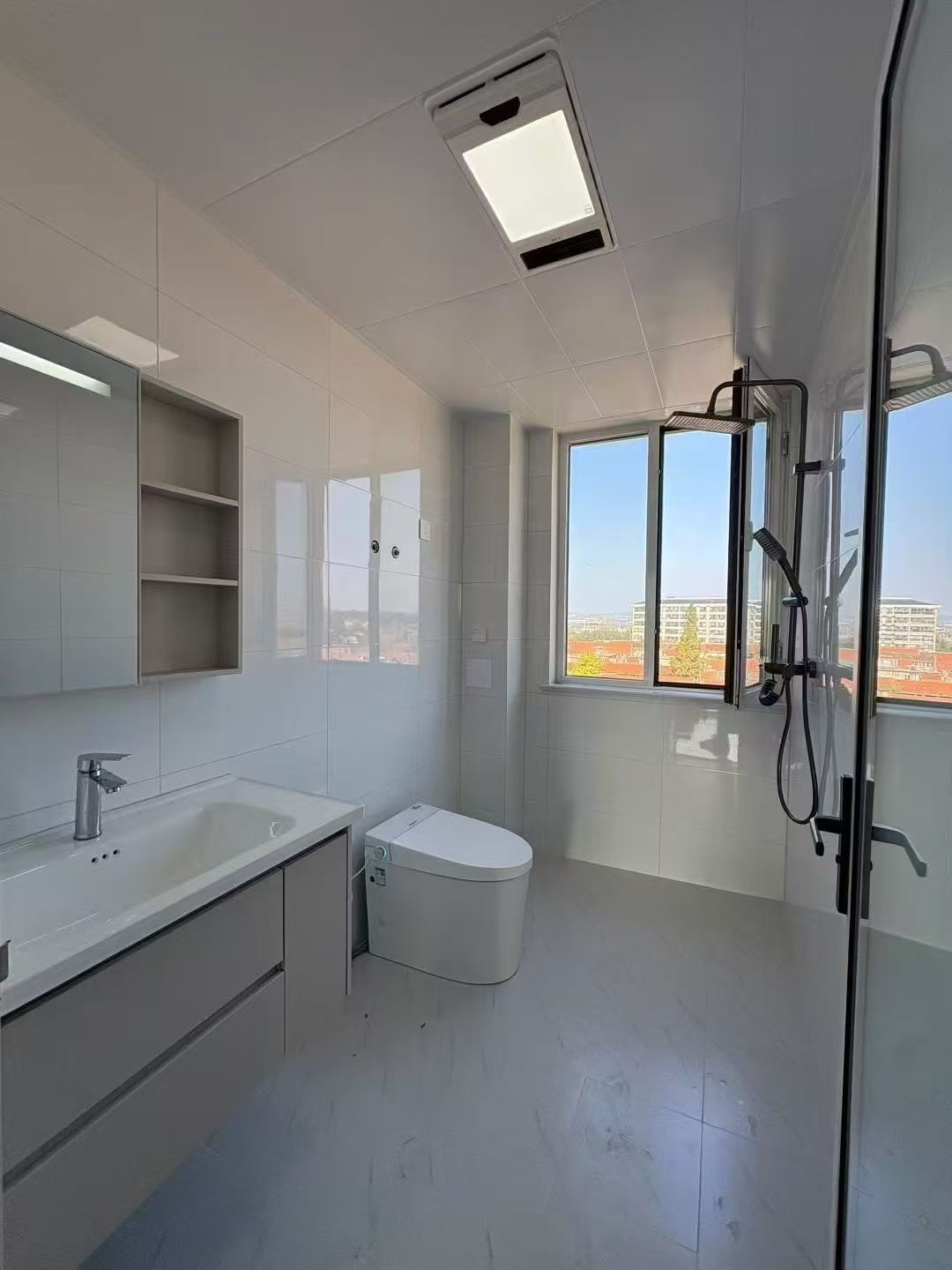 九里水头居民小区三室106.69平精装修38万 九里水头居民小区三室106.69平精装修38万