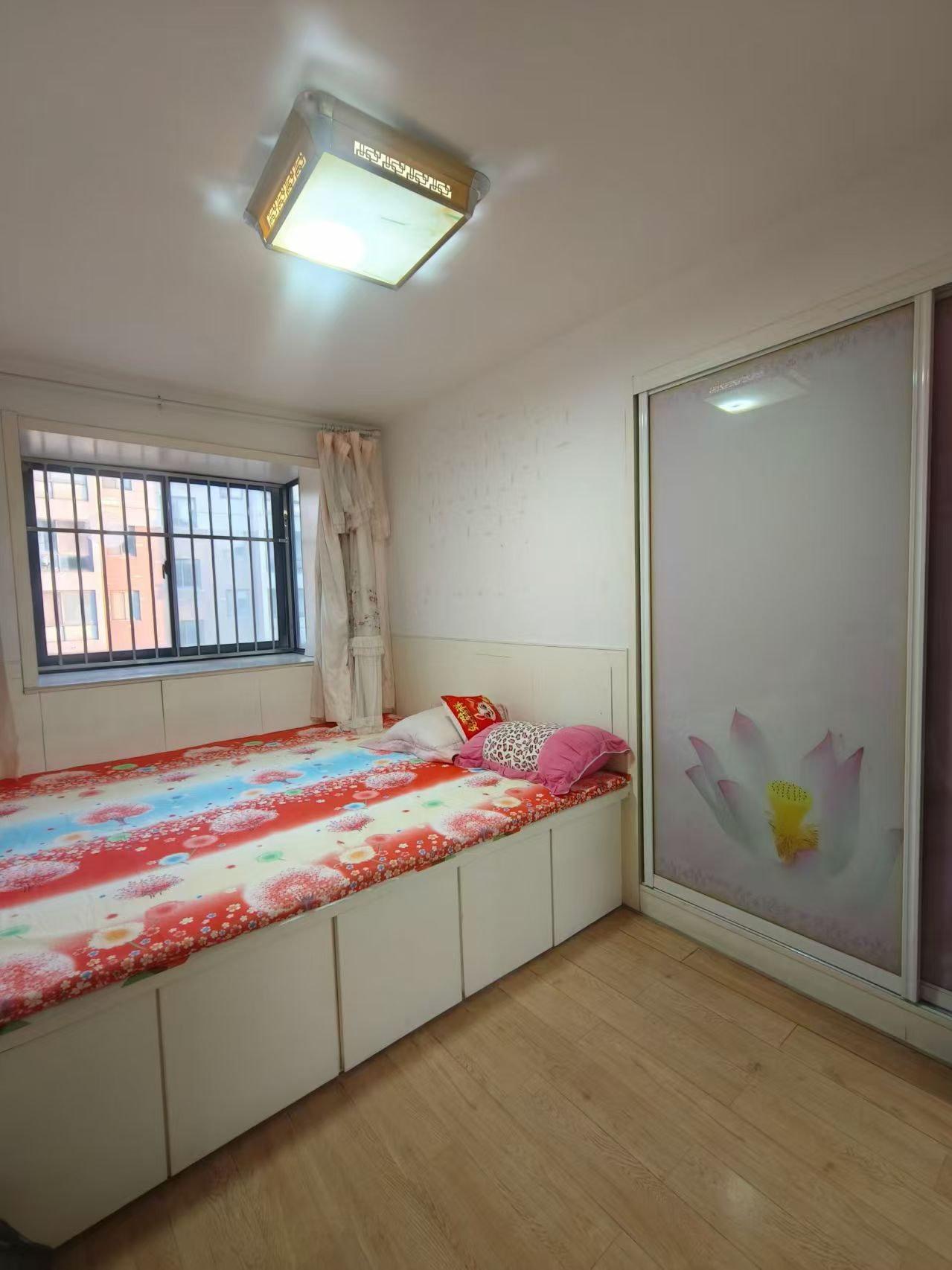 悦欣鼎园框架楼四楼80.65平两室19.8万 悦欣鼎园框架楼四楼80.65平两室19.8万