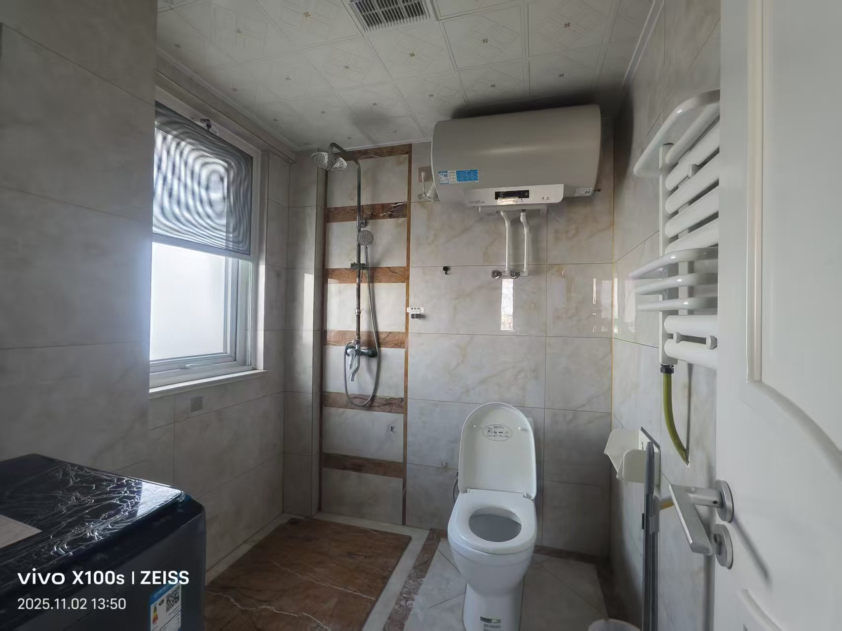 龙泽苑电梯三室带地下车库一个精装修55.8万 龙泽苑电梯三室带地下车库一个精装修55.8万