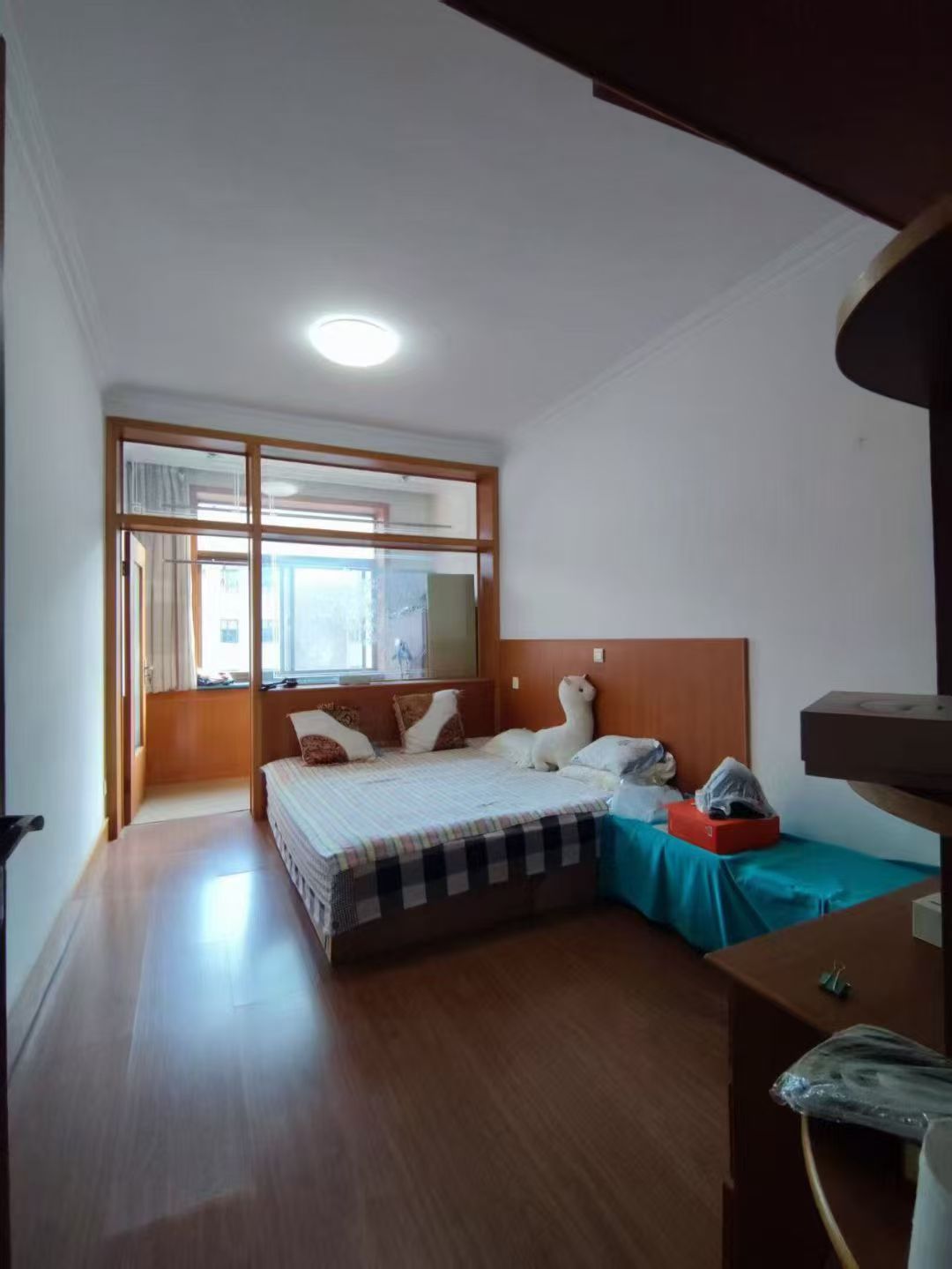 河南水产旁利民街浇筑楼三楼143.55平三室49.8万 河南水产旁利民街浇筑楼三楼143.55平三室49.8万