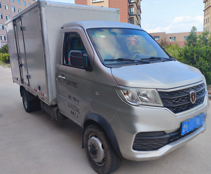 国六2021年3米2厢货 国六2021年3米2厢货