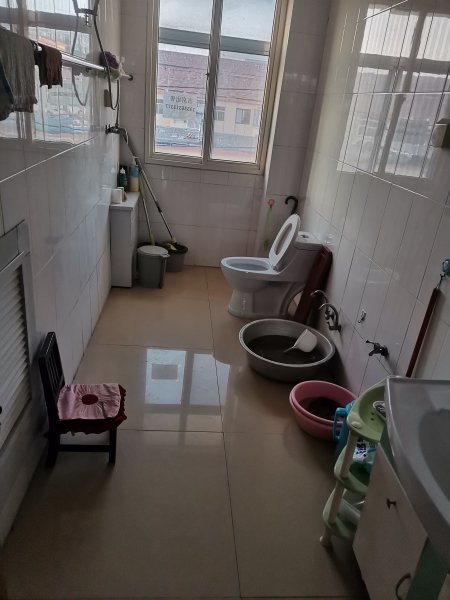 德贤街2号楼602室吉房出租