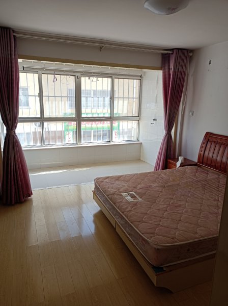 泰浩华居自家房出租