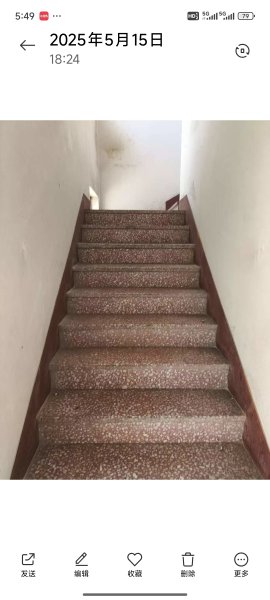 文登市里，四层门市房出售，便宜