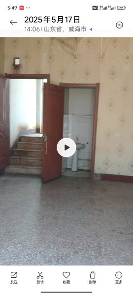 文登市里，四层门市房出售，便宜