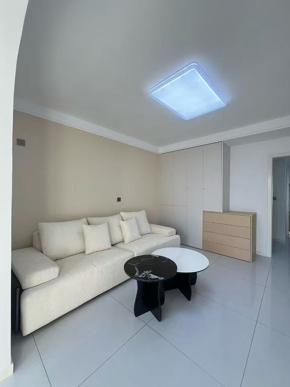 爬山街早市西头住人1楼82.43平两室精装修拎包入住28.8 爬山街早市西头住人1楼82.43平两室精装修拎包入住28.8