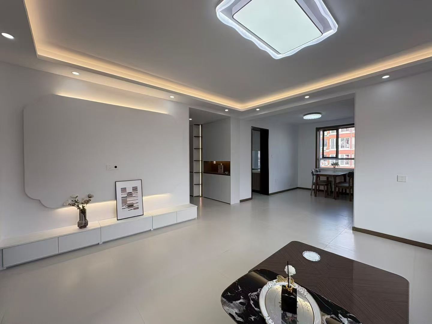 精装阳光一期电梯洋房住人三楼东边户三室123.93平59.8 精装阳光一期电梯洋房住人三楼东边户三室123.93平59.8