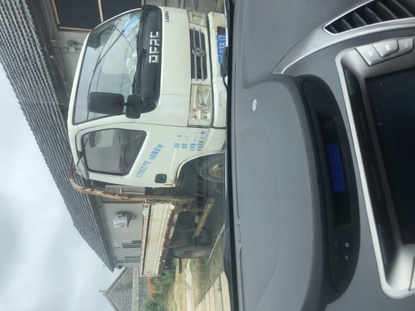 2016年东风多利卡出售