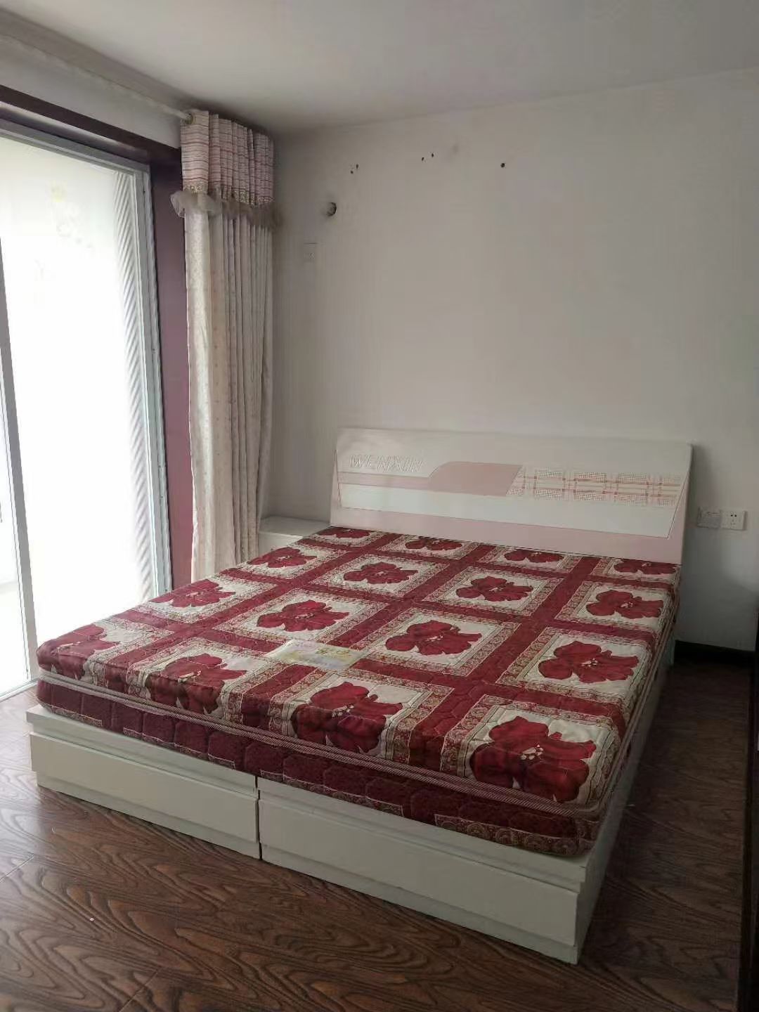 文登樱花时尚小区出租