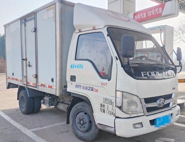 2018年3月份3米3福田厢货。国五全柴汽油1.5排量发动机