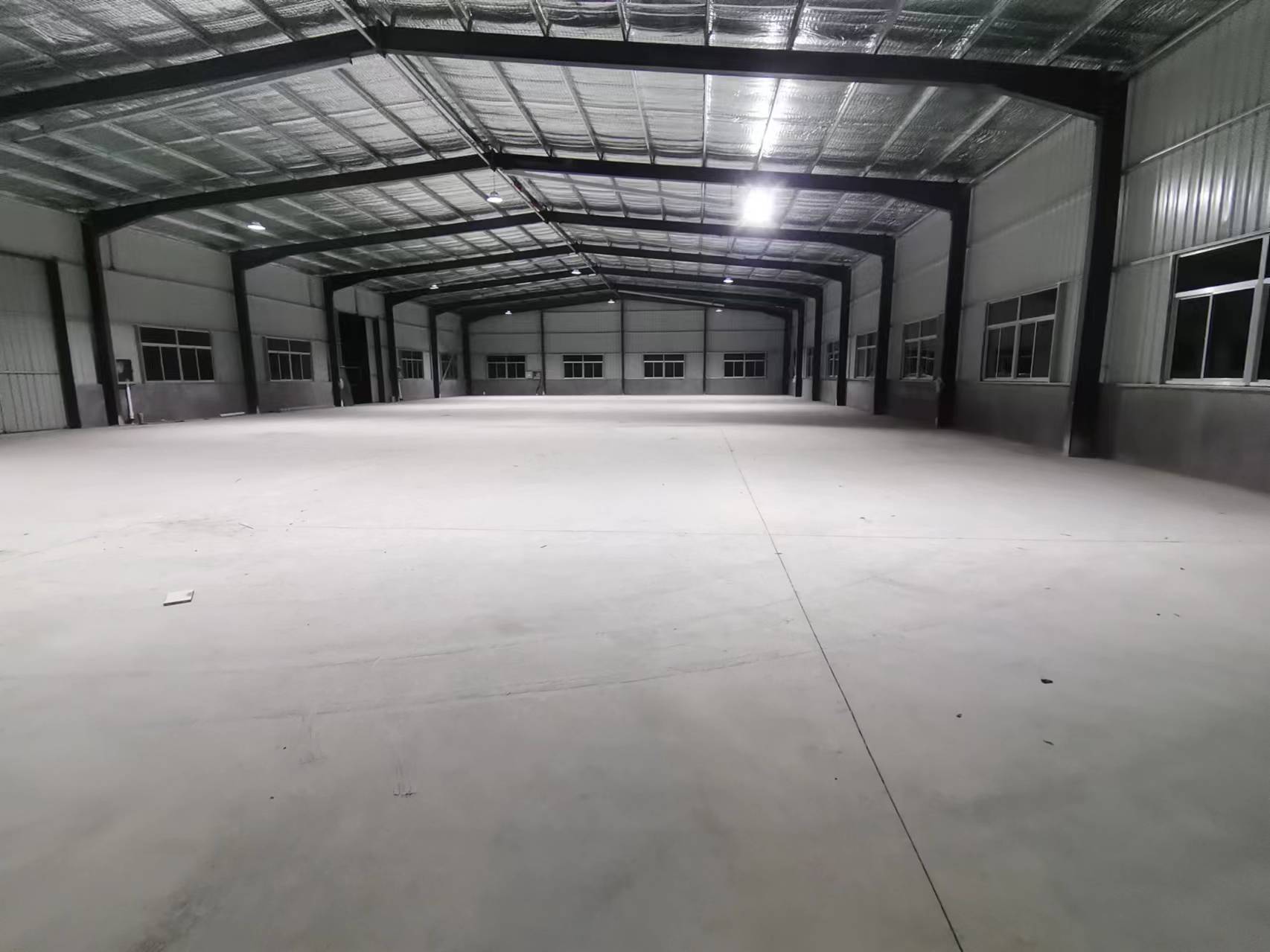 有厂房对外出租