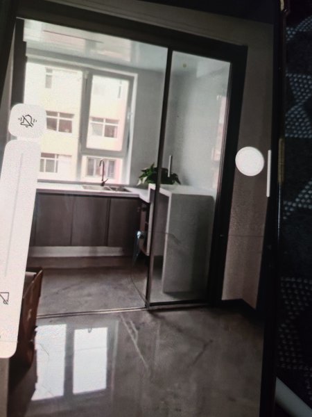 大润发北装修小住房出租出售