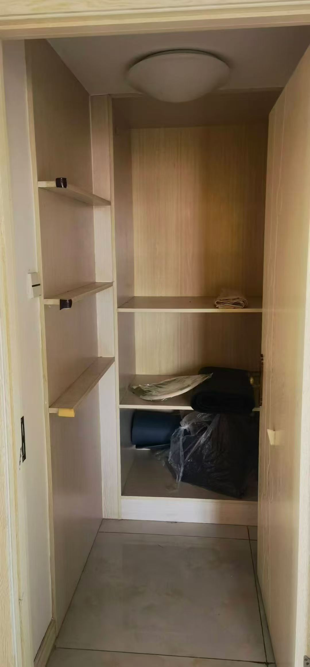 【出租】文登天福小学河景东城三期三室拎包入住1000元/月