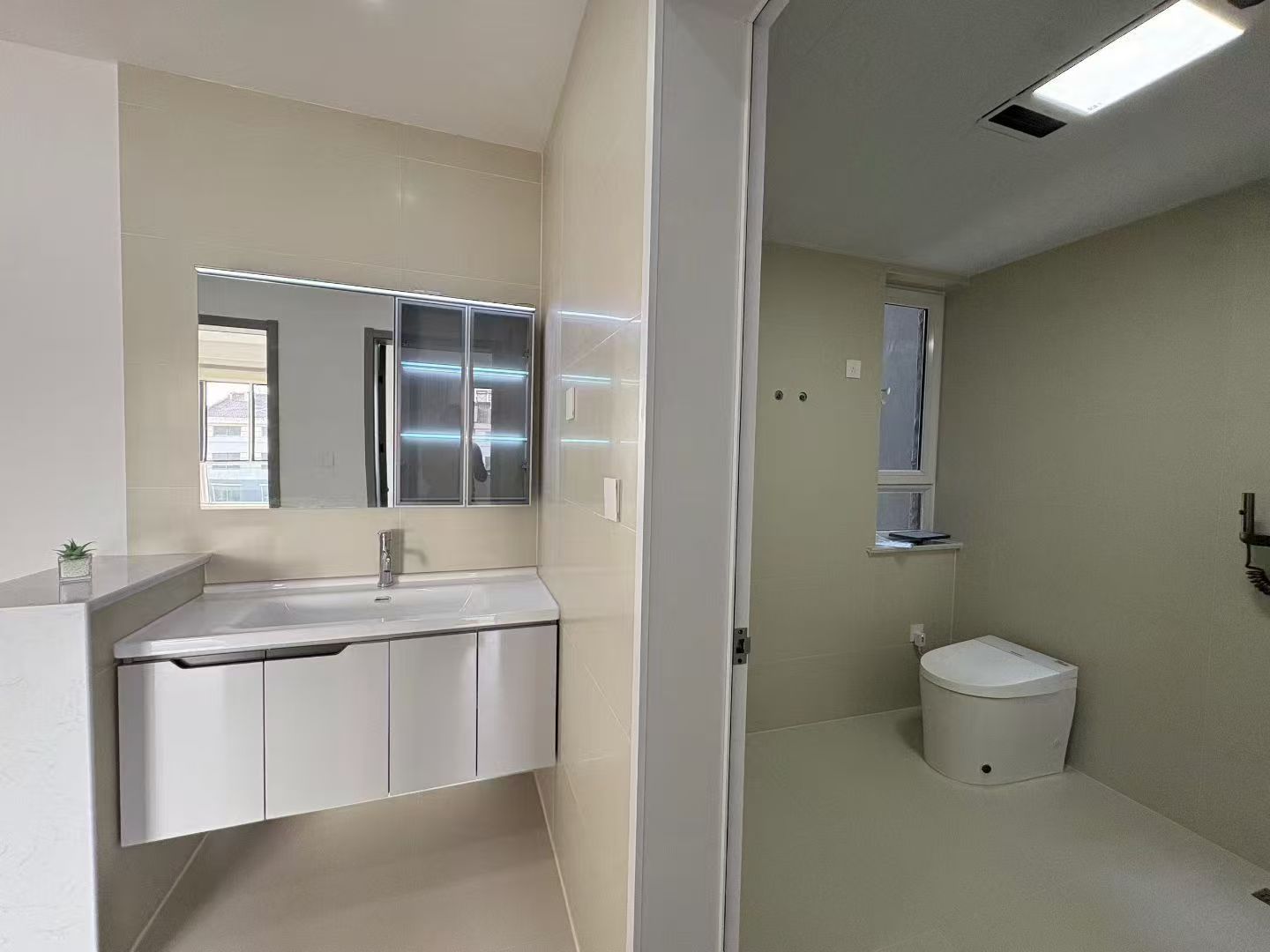 海泰庄园电梯好楼层112.56平送草房简约风三室57.8万 海泰庄园电梯好楼层112.56平送草房简约风三室57.8万