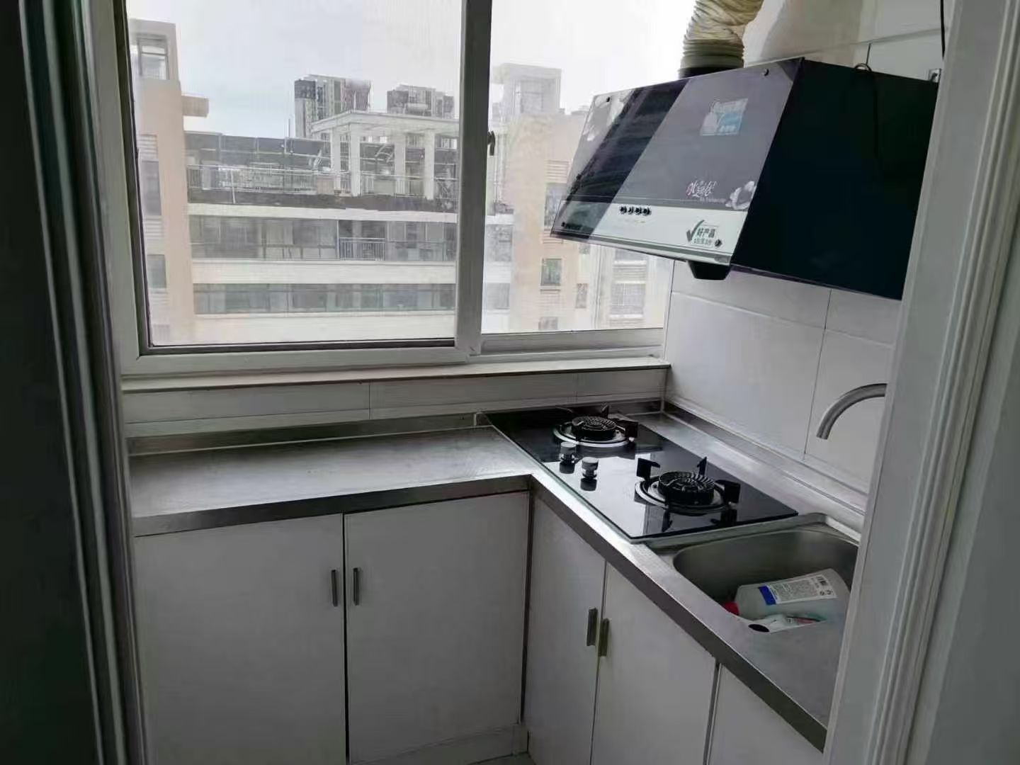 @26.5万,中央龙湾南向公寓,精装! @26.5万,中央龙湾南向公寓,精装!