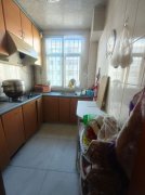 初家园2000年混合结构三楼136.7平三室带30平车库34