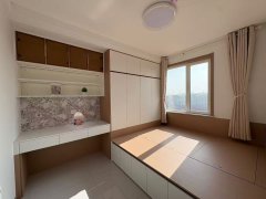 九里水头居民小区三室106.69平精装修38万