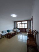 河南水产旁利民街浇筑楼三楼143.55平三室49.8万