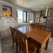 翡翠郡顶楼带露台153平五室两卫纯实木装修128万