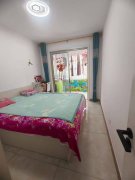 初家园多层住人一楼78.6平两室精装26.8万