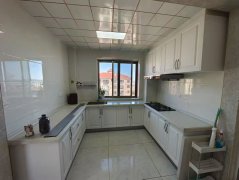 世源峰山御园主楼110平+40多平内阁三室两卫装修53.8万