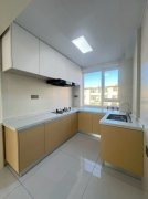 爬山街早市西头住人1楼82.43平两室精装修拎包入住28.8