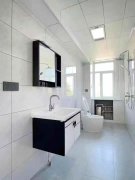 环岛花园3楼 146.31平三室两卫精装未住49.8万