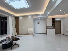 御景花园112.29平三室北向大平台53.8万